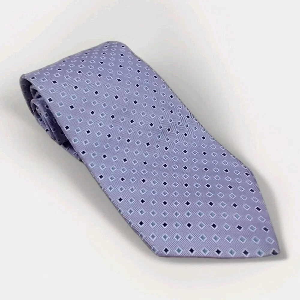 Brooks Brothers Mens Silk Necktie Lavender Blue Geometric Textured Jacquard Tie